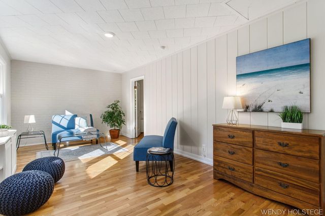 713 N Shore Drive, Park Twp, MI 49424