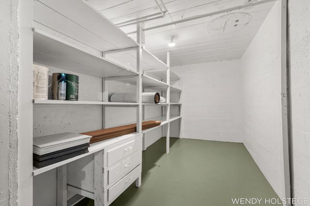 713 N Shore Drive, Park Twp, MI 49424