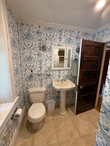 26 N 2ND ST, Highspire, PA 17034