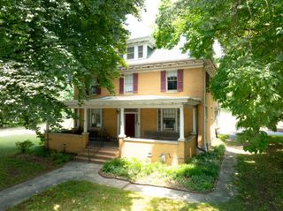 26 N 2ND ST, Highspire, PA 17034
