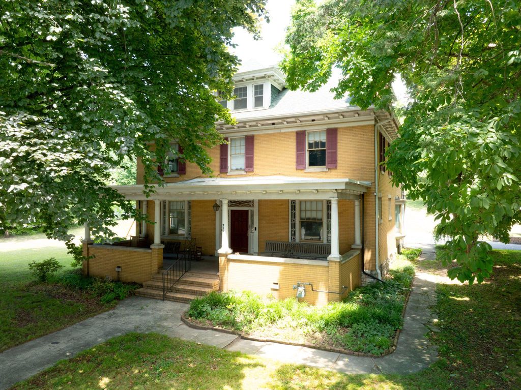 26 N 2ND ST, Highspire, PA 17034