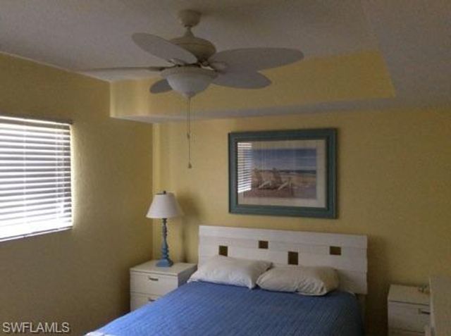 894 Buttonwood DR # 115, Fort Myers Beach, FL 33931