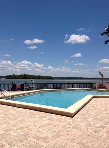 894 Buttonwood DR # 115, Fort Myers Beach, FL 33931