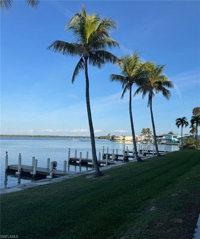 894 Buttonwood DR # 115, Fort Myers Beach, FL 33931