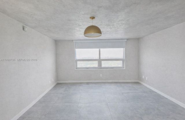 3250 NE 1st Ave PH1115, Miami, FL 33137