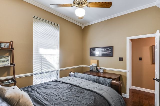 3821 Devonaire Drive, Fort Worth, TX 76008