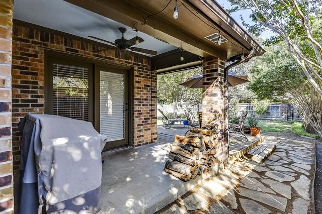 3821 Devonaire Drive, Fort Worth, TX 76008