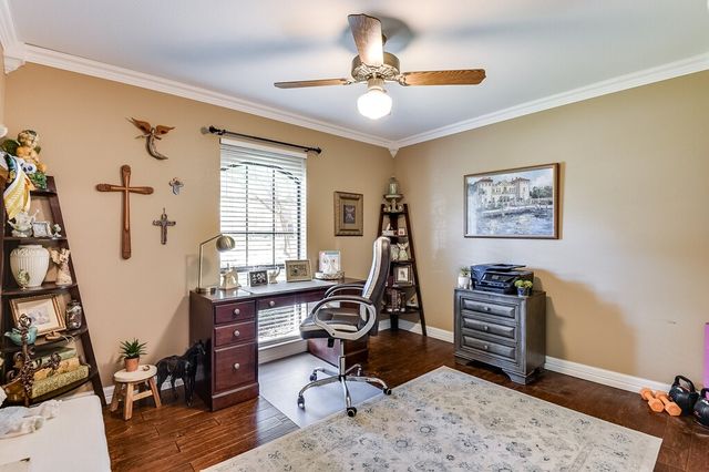 3821 Devonaire Drive, Fort Worth, TX 76008