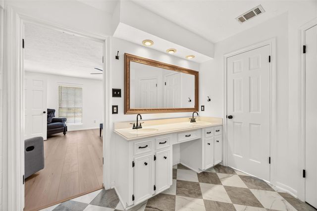 17006 Butteroak Drive, Spring, TX 77379