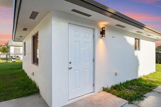 10362 SW 180th St 3, Miami, FL 33157