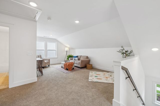 835 Sugarbush Ln, Spring Hill, TN 37174