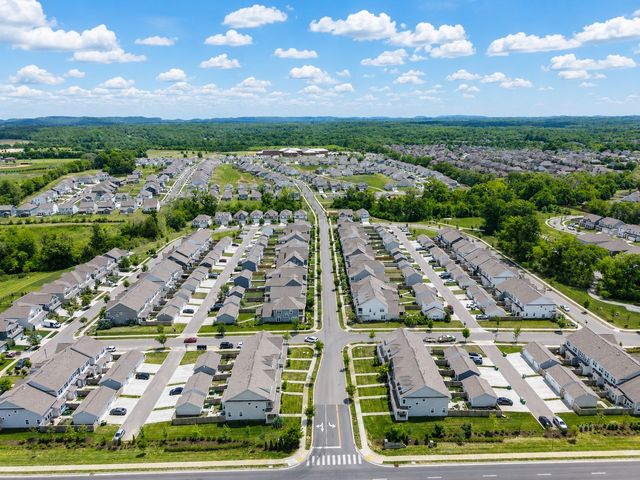 835 Sugarbush Ln, Spring Hill, TN 37174