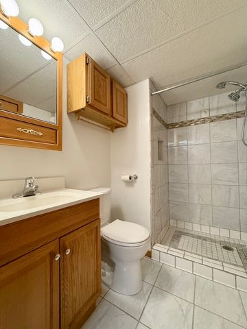 7590 NW 16th Street, Ankeny, IA 50023