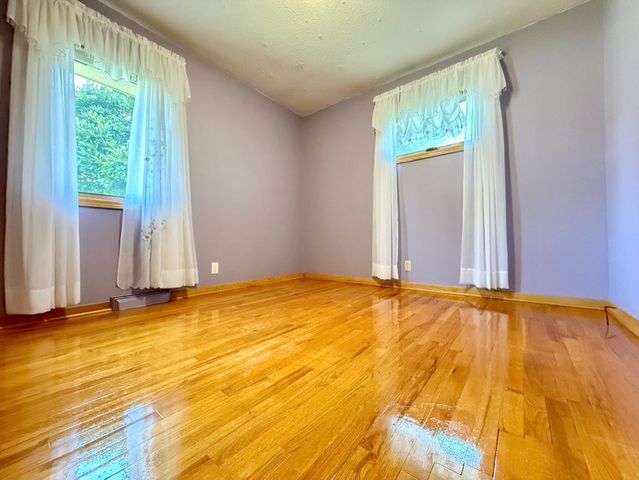 7590 NW 16th Street, Ankeny, IA 50023