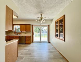 7590 NW 16th Street, Ankeny, IA 50023