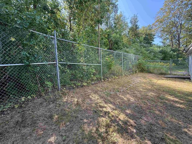 88 Franklin Street, Franklin, NH 03235