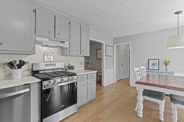 323 West Lane, Woodstock, GA 30188
