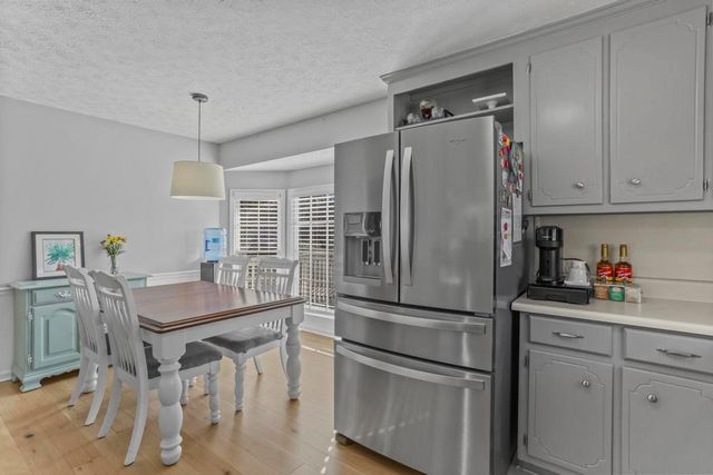 323 West Lane, Woodstock, GA 30188