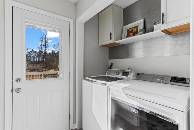 323 West Lane, Woodstock, GA 30188