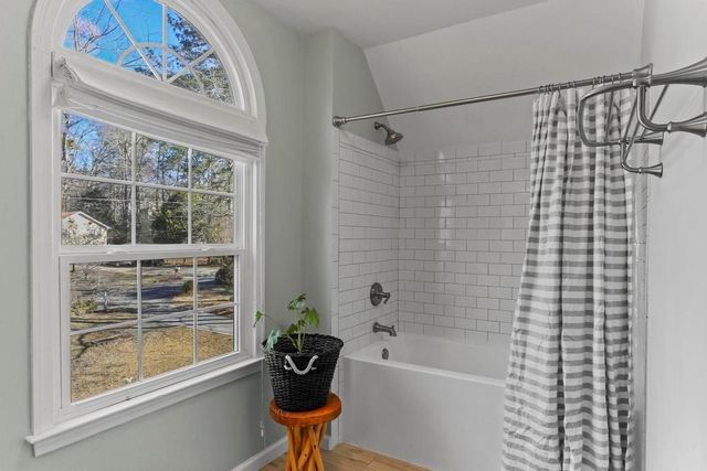 323 West Lane, Woodstock, GA 30188