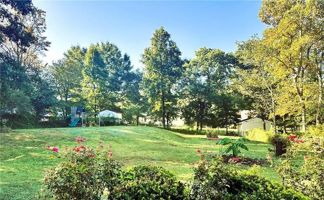 323 West Lane, Woodstock, GA 30188