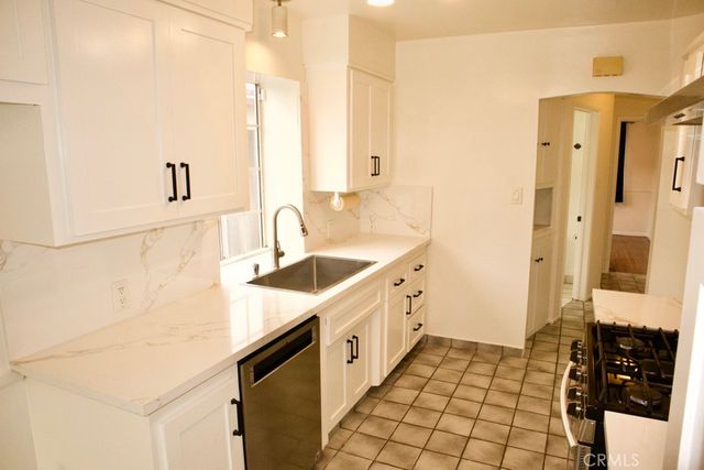 422 Avenue E, Redondo Beach, CA 90277