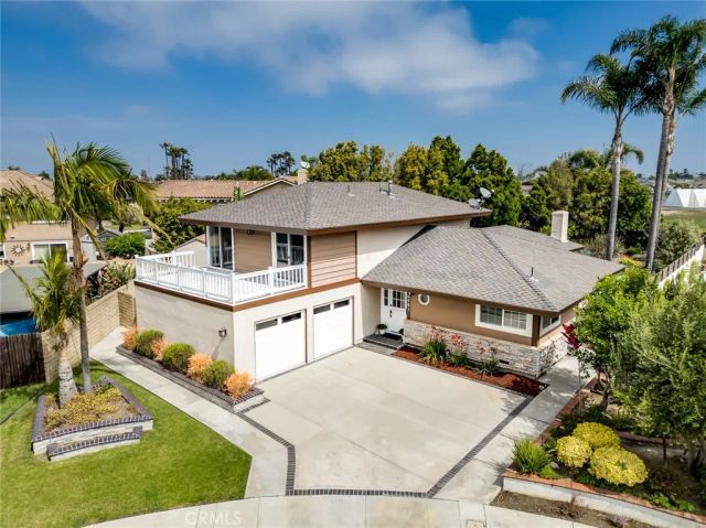 6561 Sabbicas Circle, Huntington Beach, CA 92647