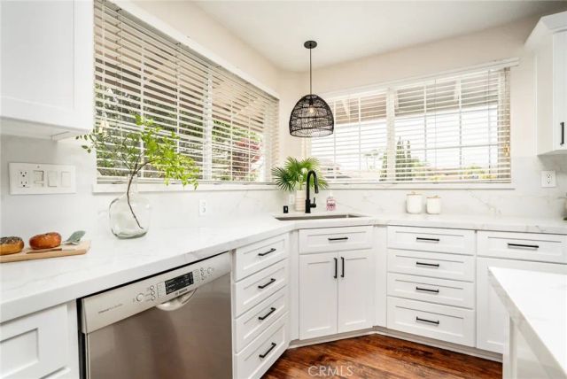 6561 Sabbicas Circle, Huntington Beach, CA 92647