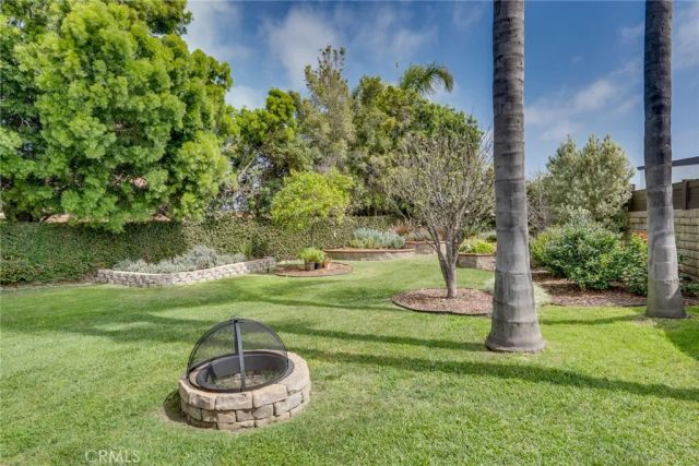 6561 Sabbicas Circle, Huntington Beach, CA 92647