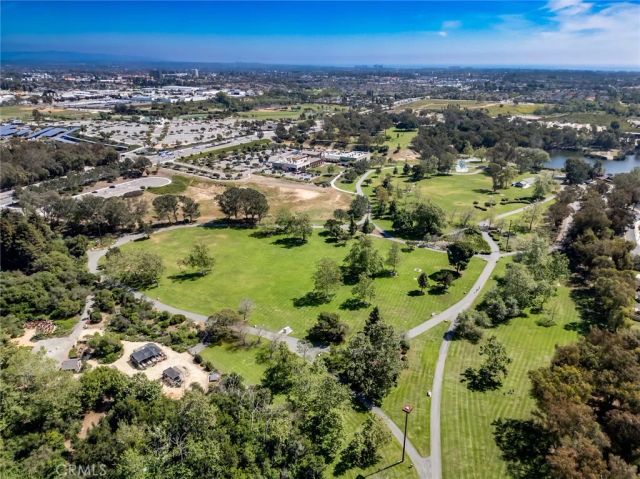 6561 Sabbicas Circle, Huntington Beach, CA 92647