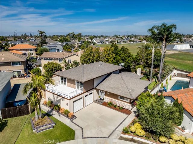 6561 Sabbicas Circle, Huntington Beach, CA 92647