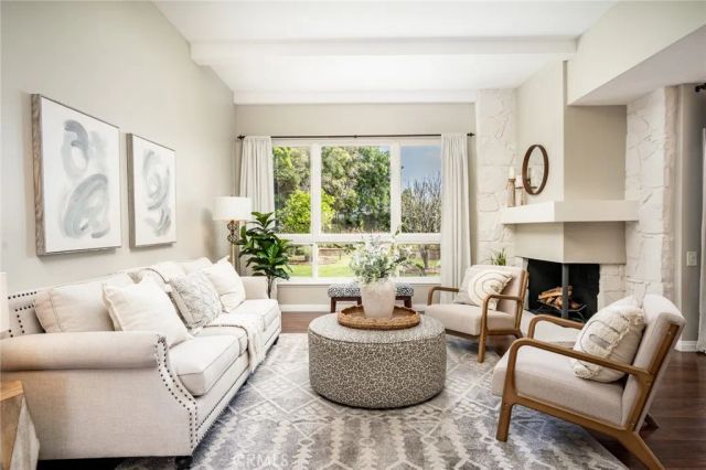 6561 Sabbicas Circle, Huntington Beach, CA 92647