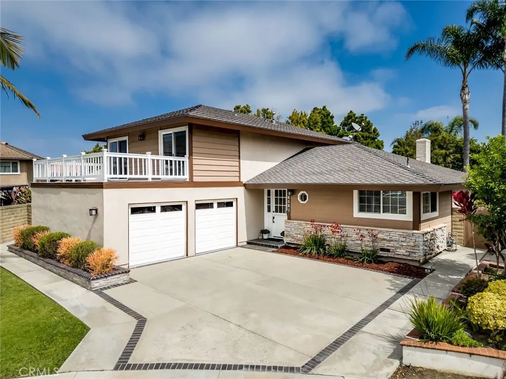 6561 Sabbicas Circle, Huntington Beach, CA 92647