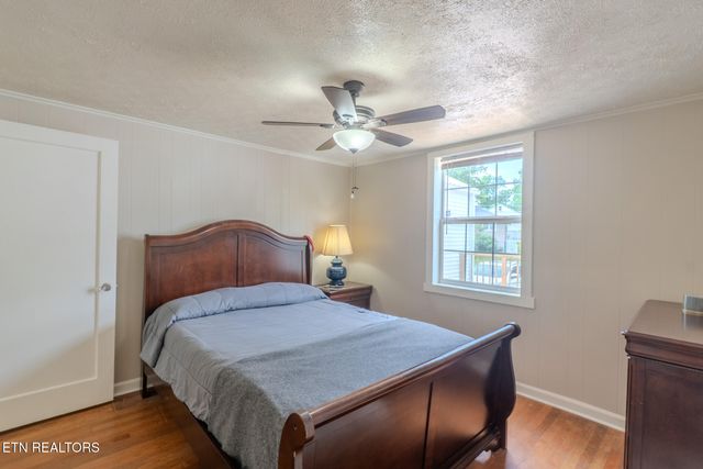 213 Colonial Drive, Knoxville, TN 37920
