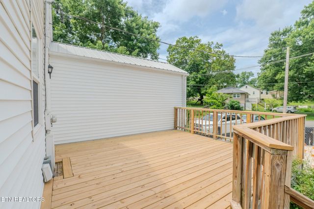 213 Colonial Drive, Knoxville, TN 37920