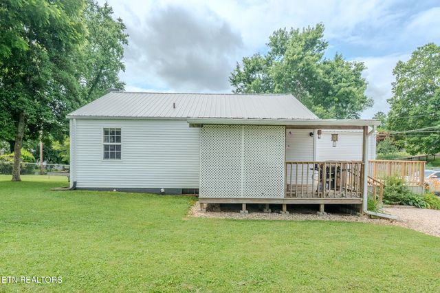213 Colonial Drive, Knoxville, TN 37920