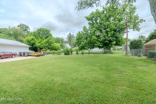 213 Colonial Drive, Knoxville, TN 37920