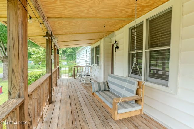 213 Colonial Drive, Knoxville, TN 37920