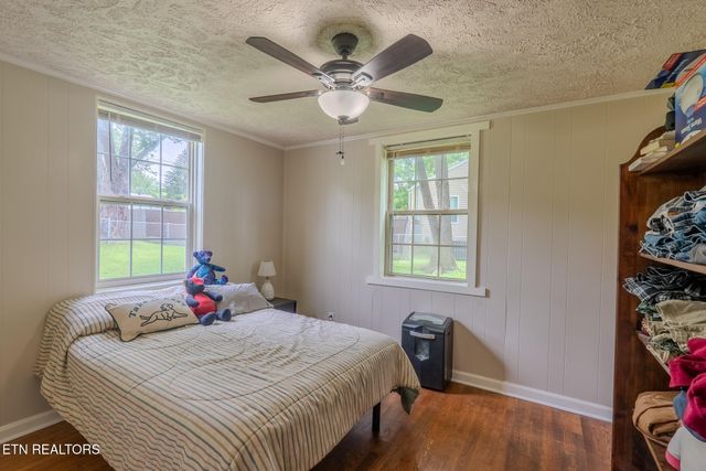 213 Colonial Drive, Knoxville, TN 37920