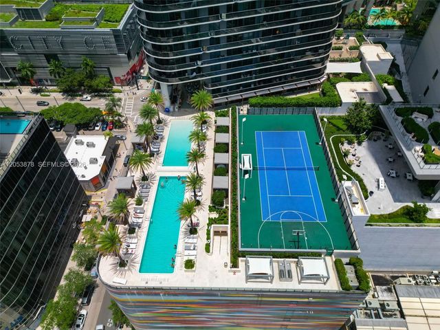 801 S Miami Avenue 2002, Miami, FL 33130