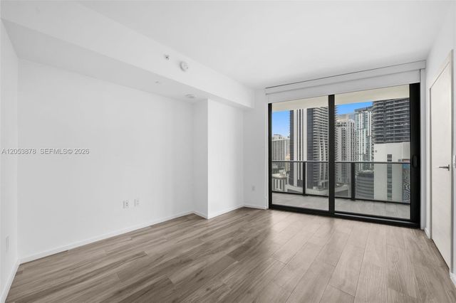 801 S Miami Avenue 2002, Miami, FL 33130