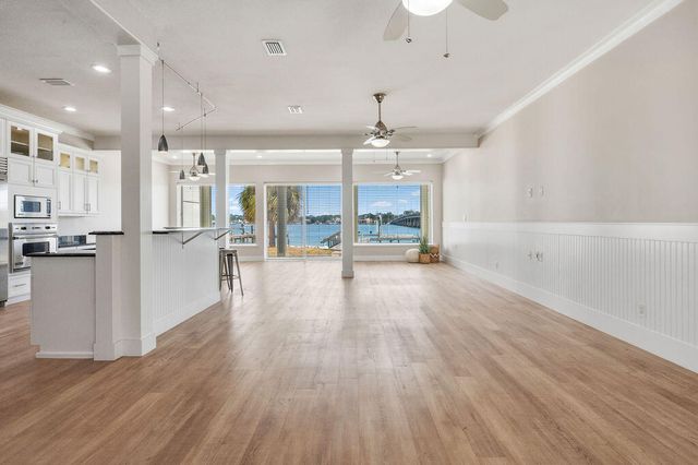 901 Lighthouse Road, Fort Walton Beach, FL 32547