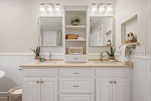 901 Lighthouse Road, Fort Walton Beach, FL 32547