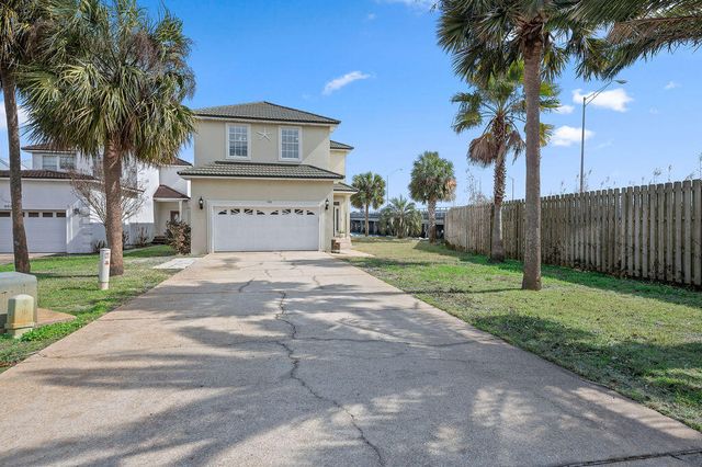 901 Lighthouse Road, Fort Walton Beach, FL 32547