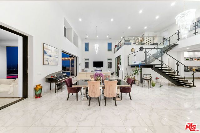 20422 W Birmingham Way, Porter Ranch (los Angeles), CA 91326