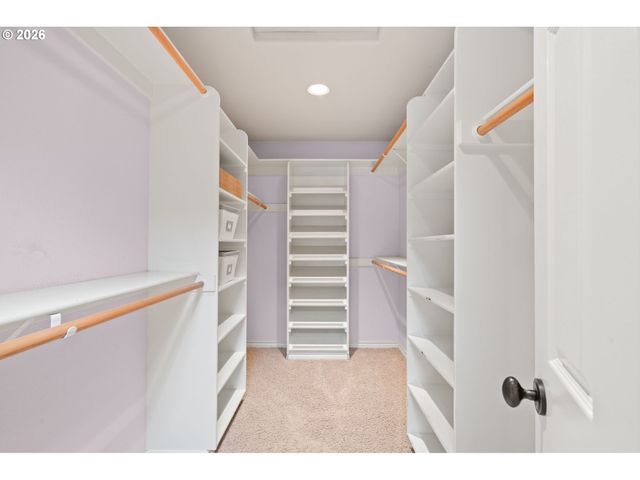 2809 Se MYRTLEWOOD Way, Gresham, OR 97080