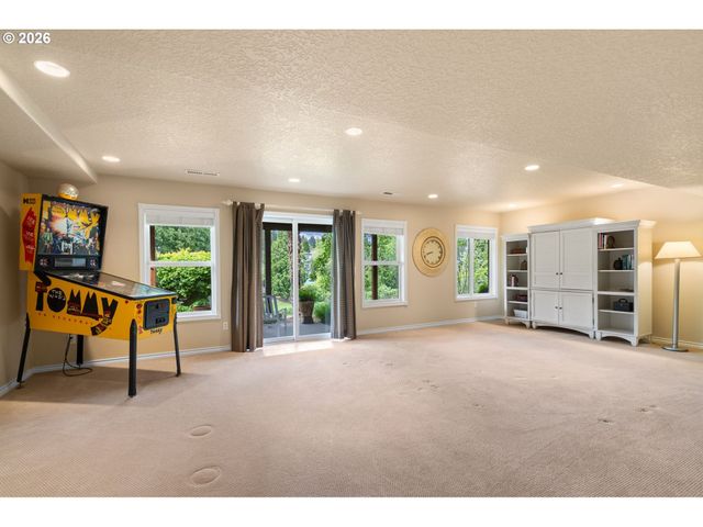 2809 Se MYRTLEWOOD Way, Gresham, OR 97080