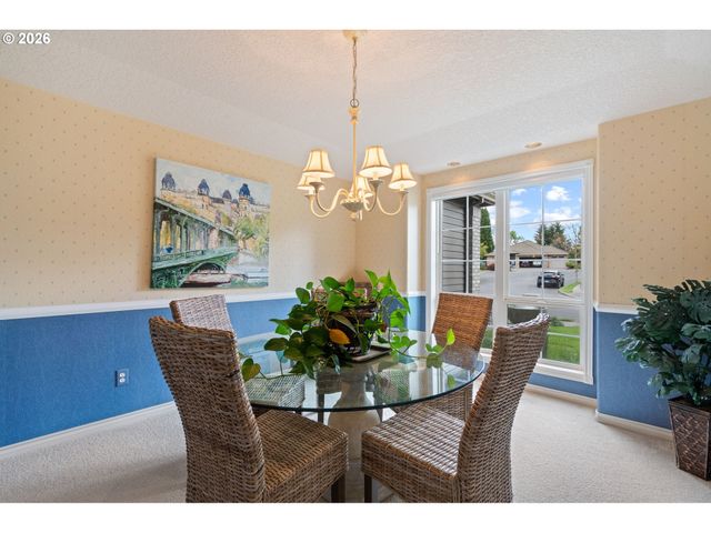 2809 Se MYRTLEWOOD Way, Gresham, OR 97080