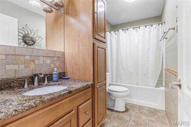 1139 Vicksburg Drive, Festus, MO 63028