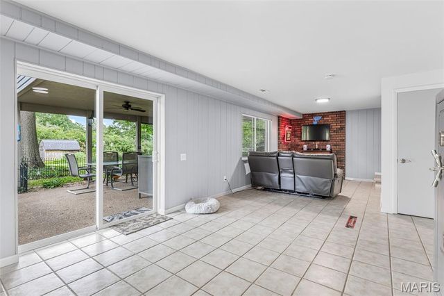 1139 Vicksburg Drive, Festus, MO 63028